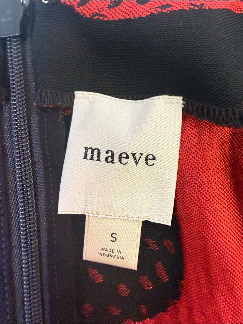 Maeve black blouse with red strawberries size small - Picture 6 of 7